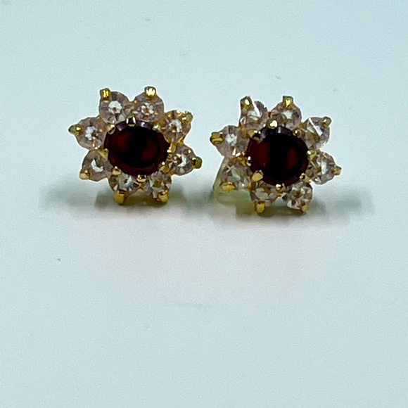 Jewelry - Vintage Y2K Gold Plated Red and White Crystal Halo Stud Earrings